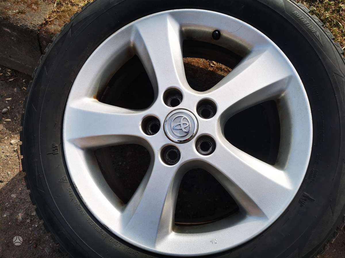Toyota, lengvojo lydinio, R17