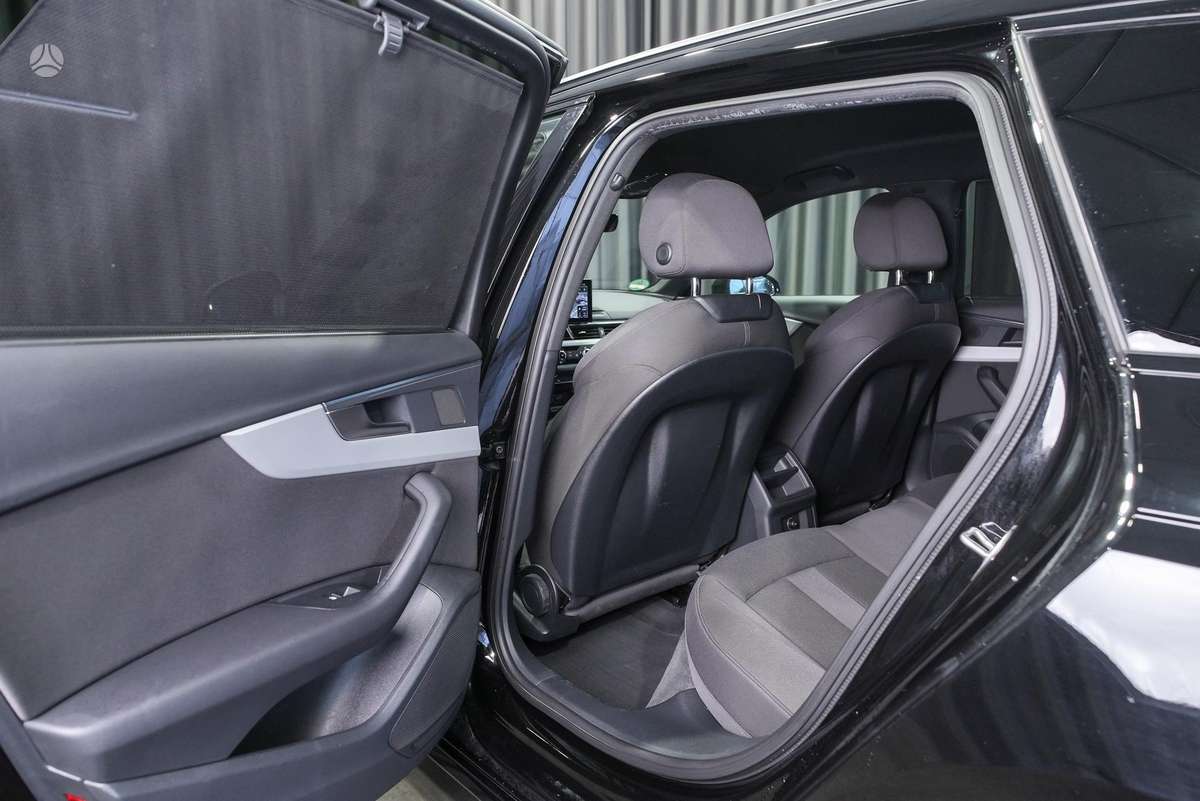 Audi A4, 2.0 l., Универсал