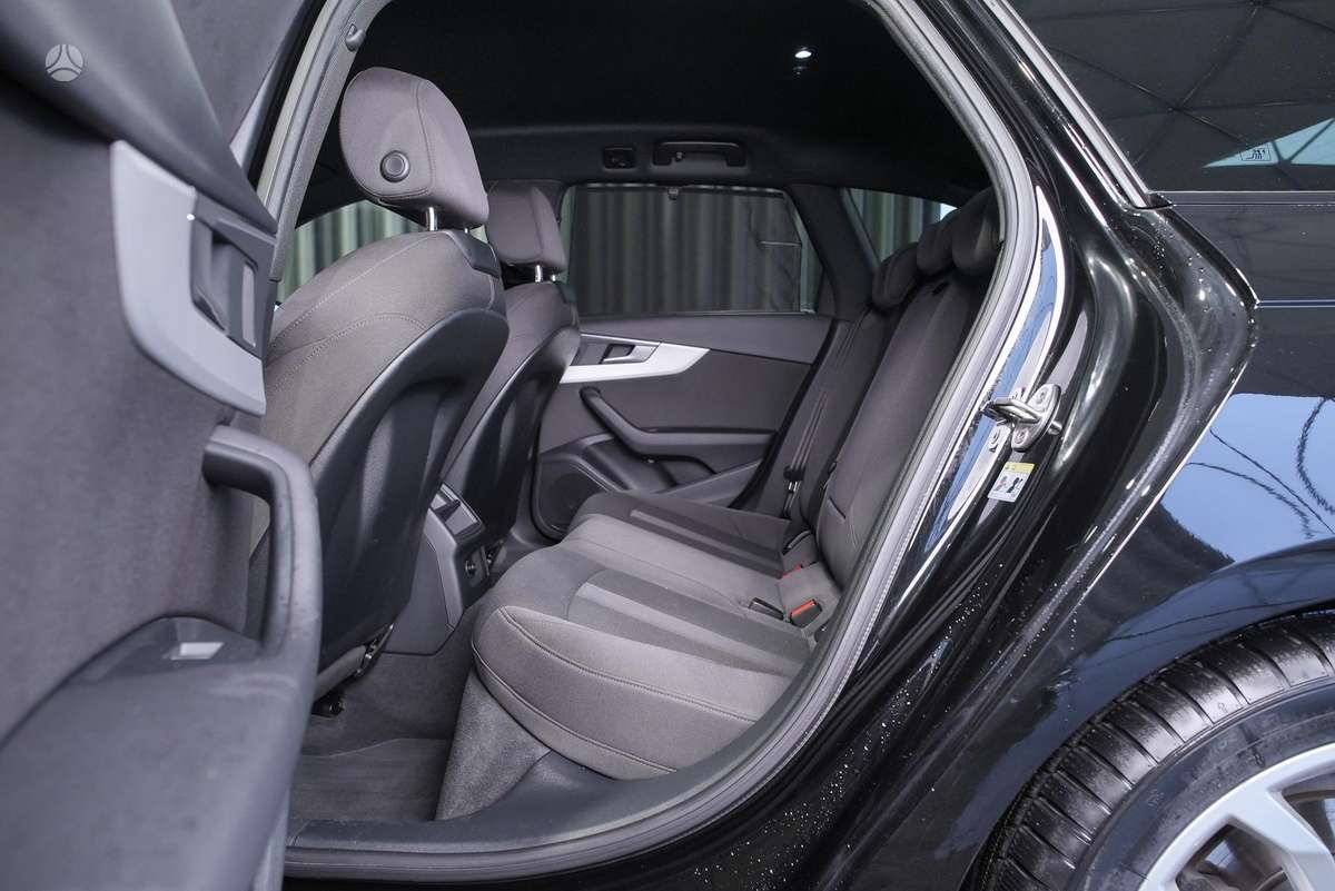 Audi A4, 2.0 l., Универсал