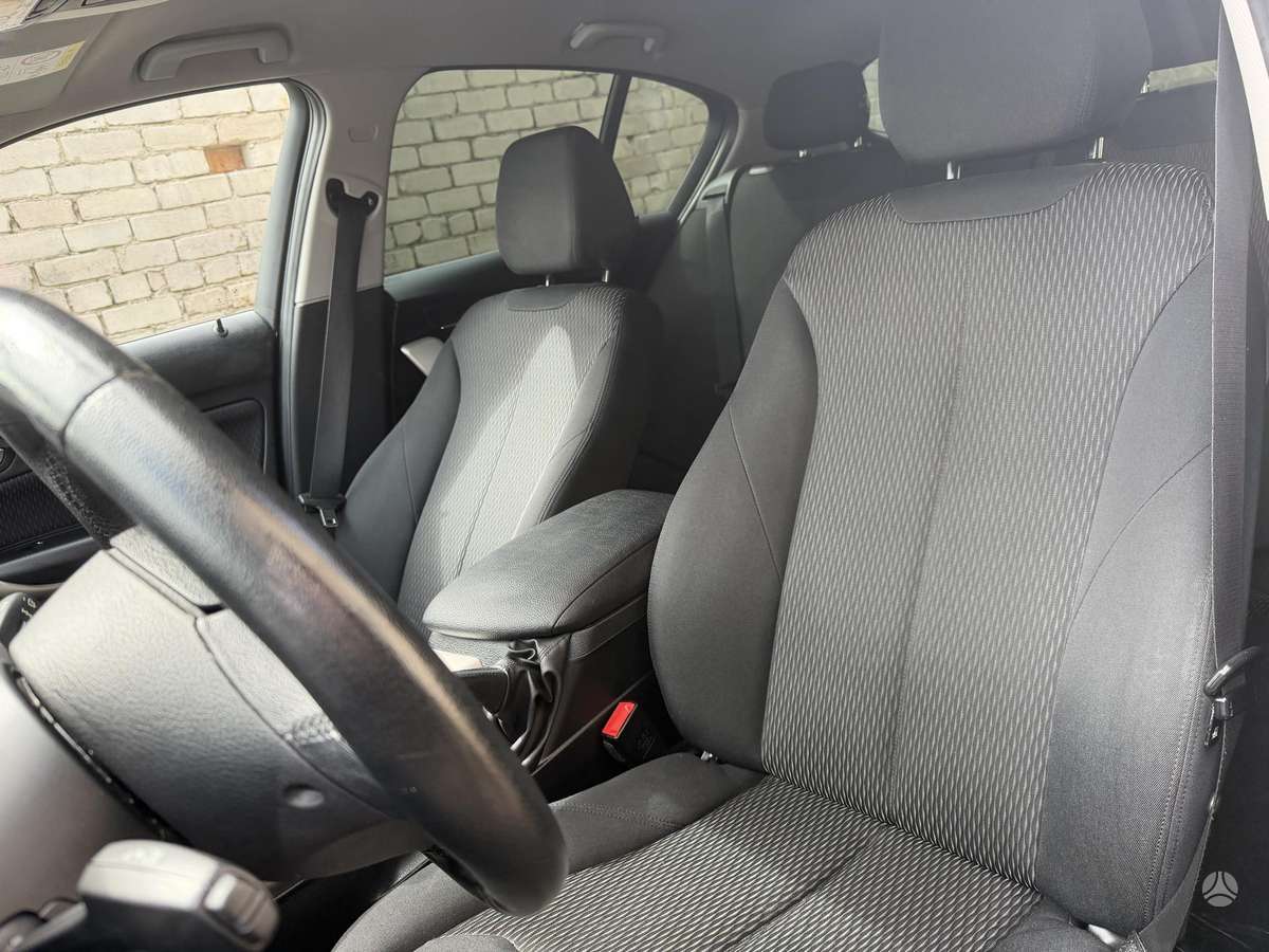 BMW 118, 2.0 l., Хэтчбек