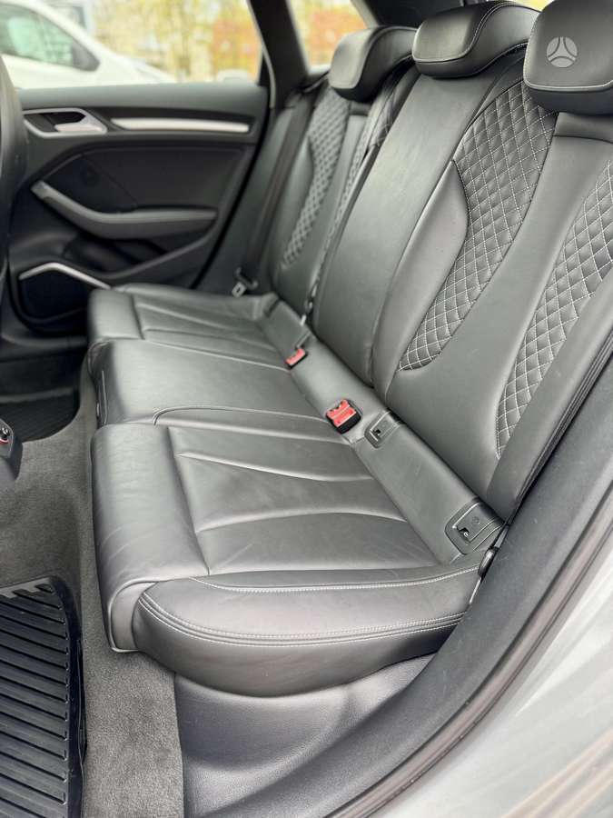 Audi S3, 2.0 l., hatchback