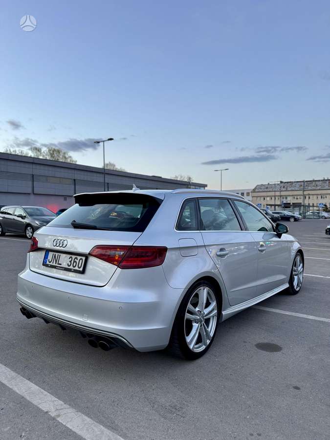 Audi S3, 2.0 l., hatchback