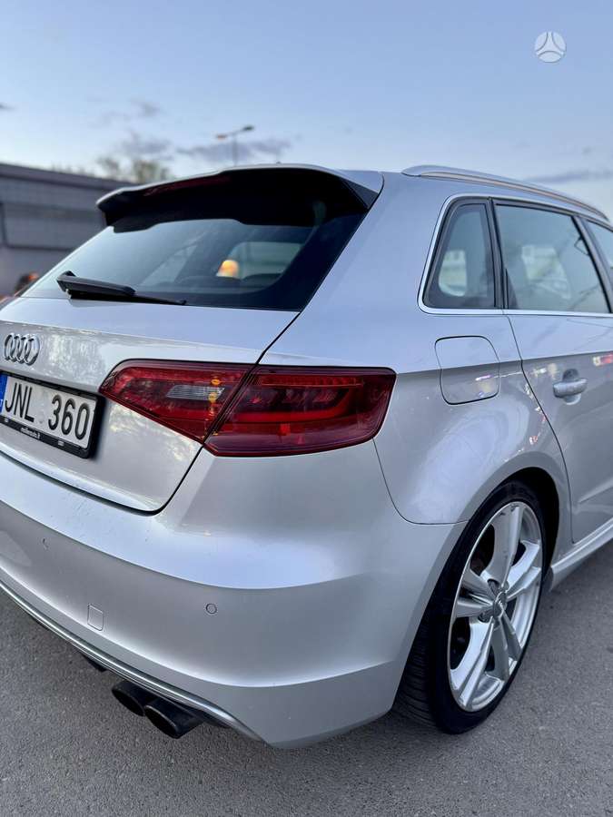 Audi S3, 2.0 l., hatchback