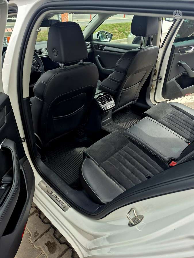 Skoda Superb, 2.0 l., Универсал