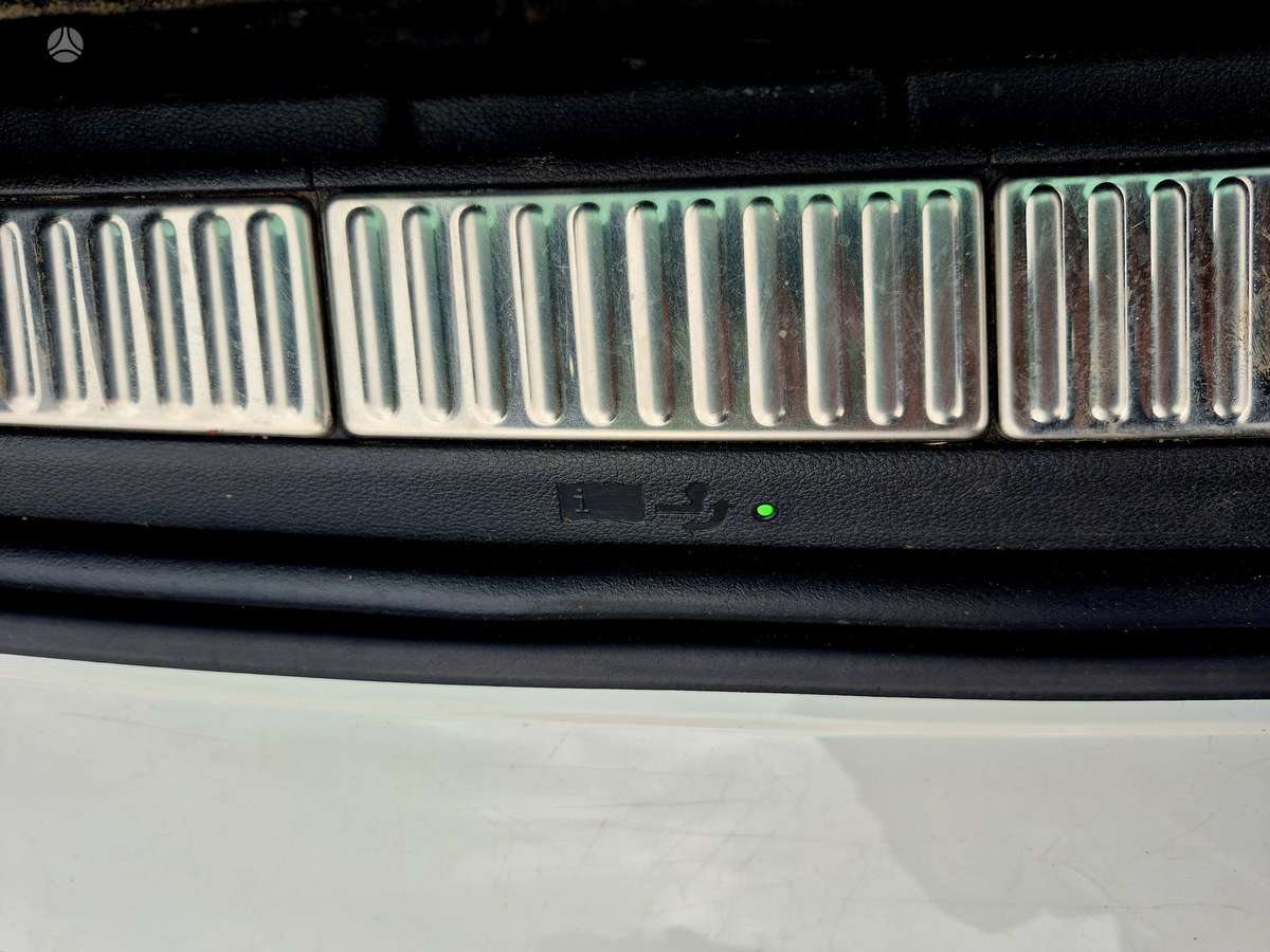 Skoda Superb, 2.0 l., Универсал