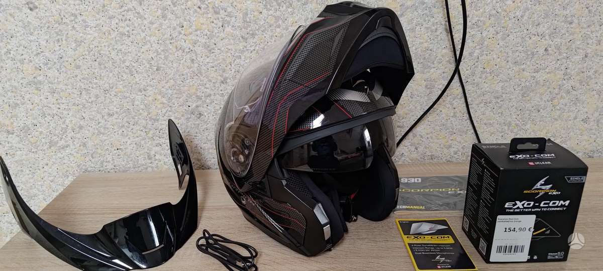 Scorpion Exo-930, modular / flip-up
