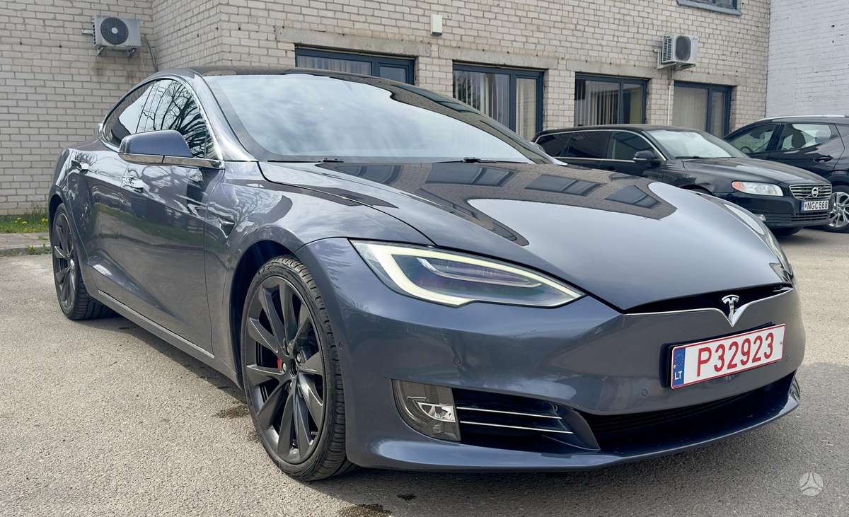 Tesla Model S, 100 кВт·ч, Хэтчбек