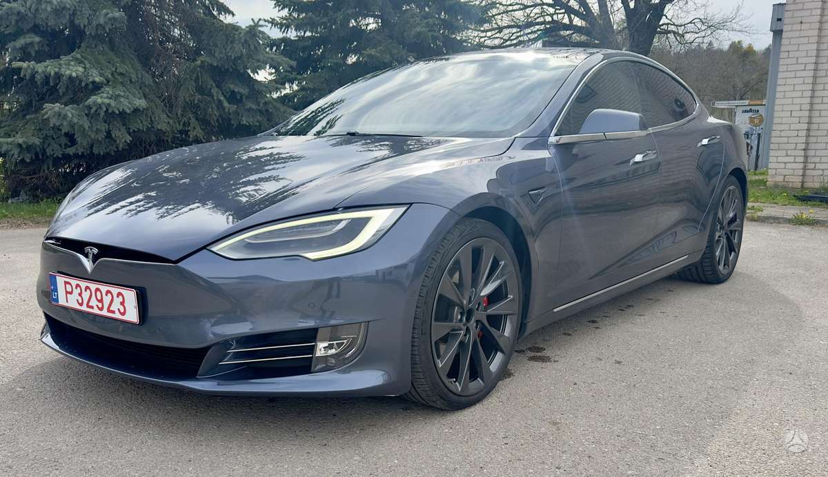Tesla Model S, 100 кВт·ч, Хэтчбек