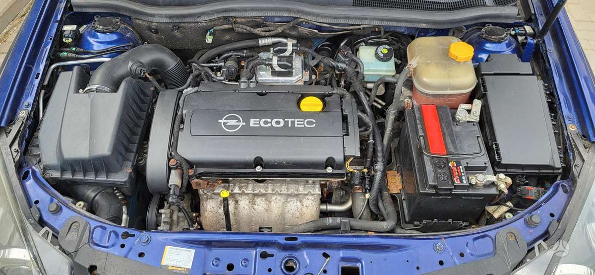 Opel Astra, 1.6 l., hatchback