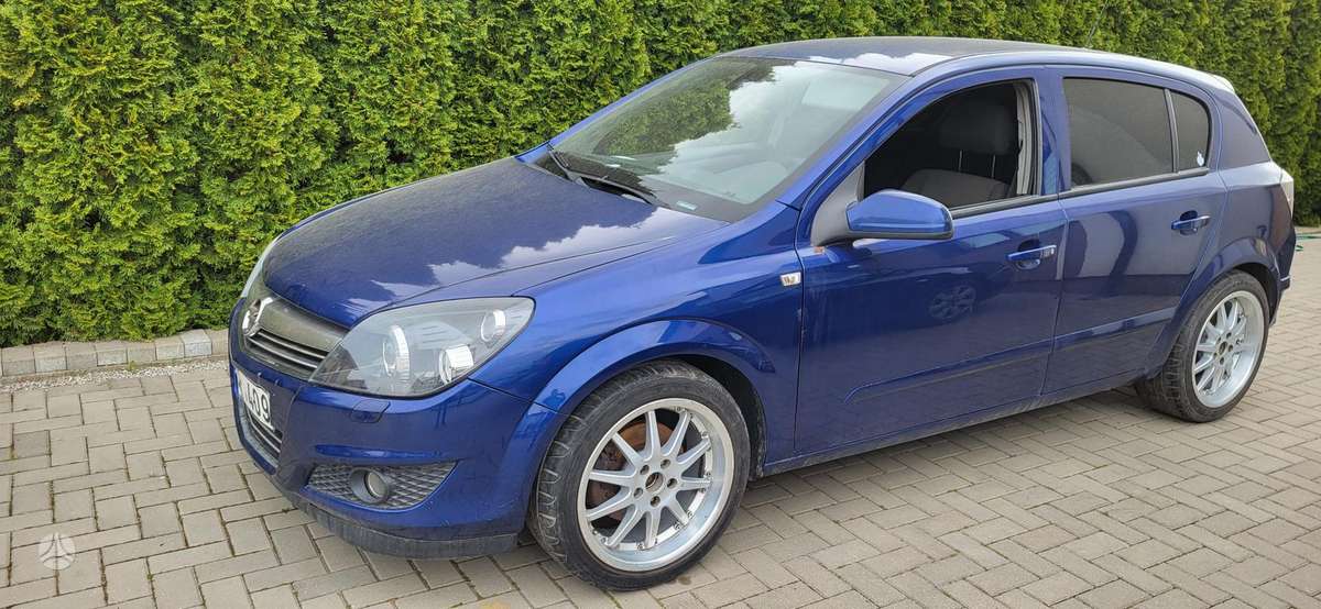Opel Astra, 1.6 l., hatchback