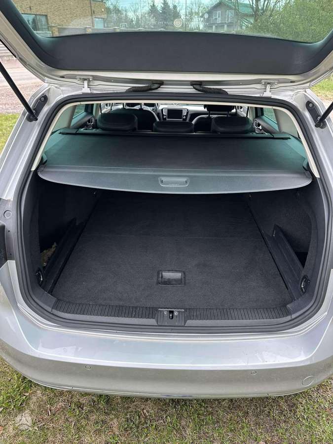 Volkswagen Passat, 2.0 l., Универсал