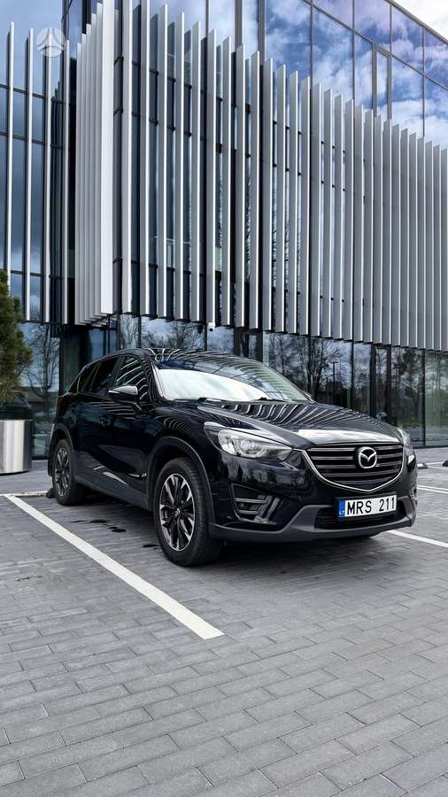 Mazda CX-5, 2.2 l., off-road / crossover