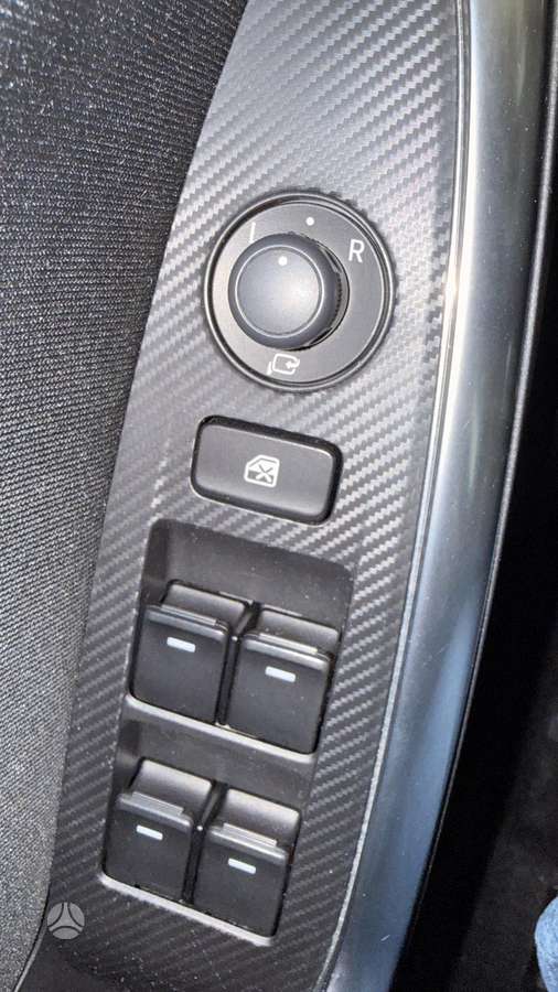 Mazda CX-5, 2.2 l., off-road / crossover