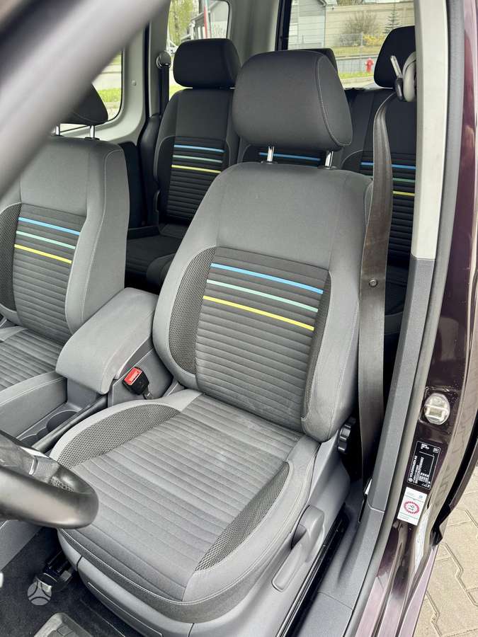 Volkswagen Caddy - 11