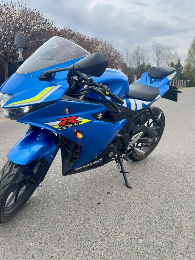 Suzuki GSX-R 125cc, superbikes