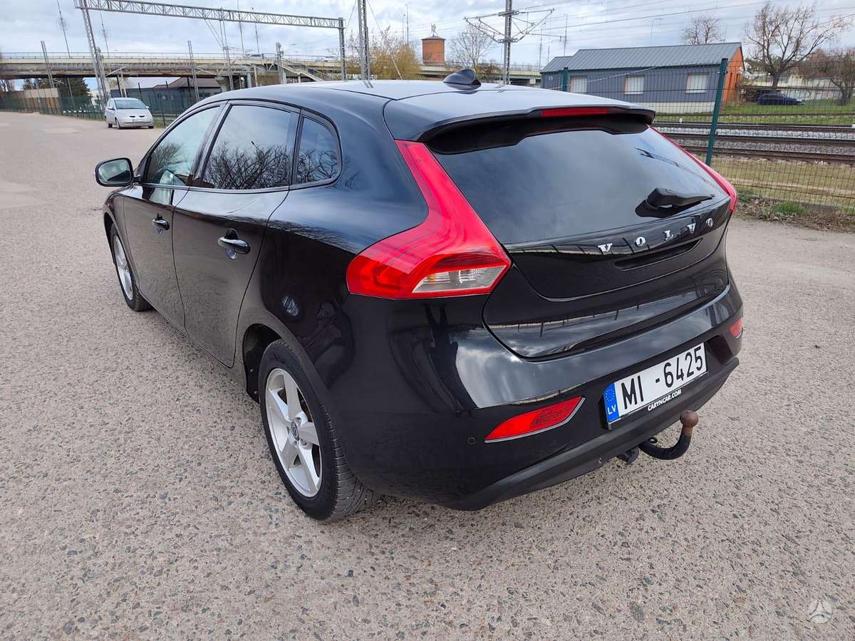 Volvo V40 - 6