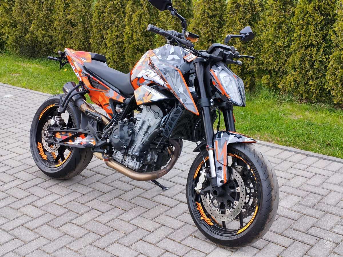 KTM Duke 790cc, street / classic