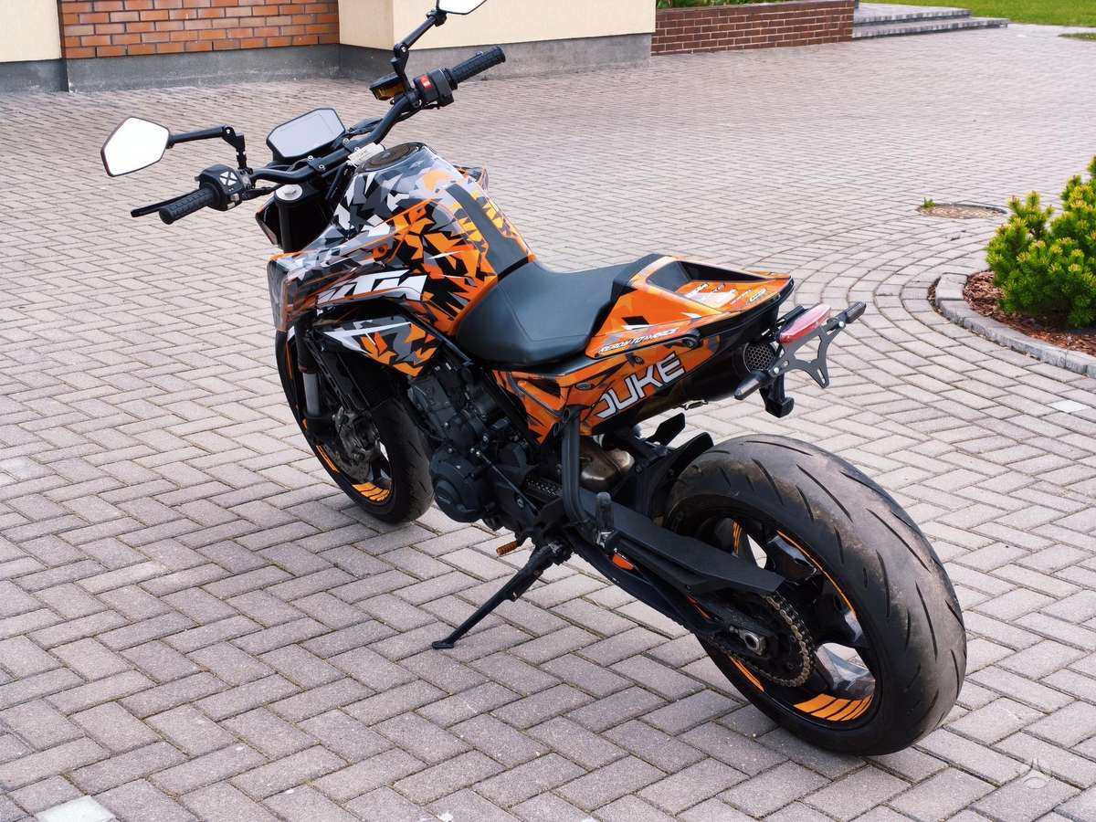 KTM Duke 790cc, street / classic