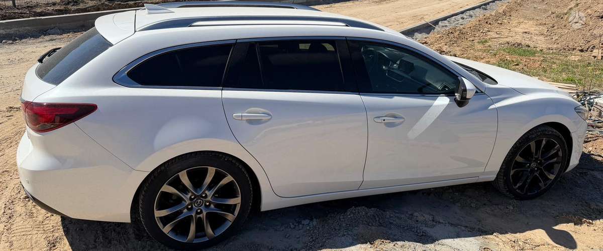 Mazda 6, 2.2 l., wagon