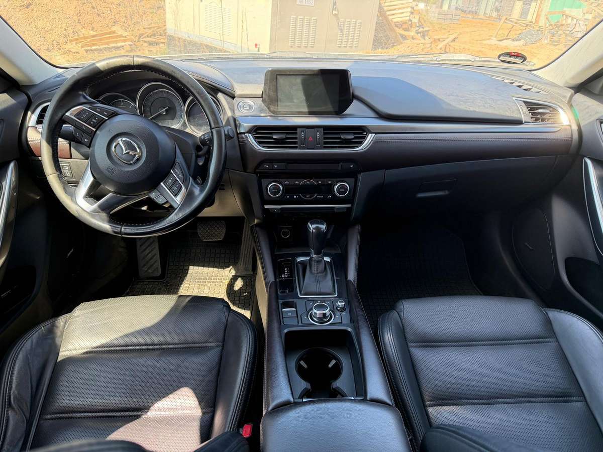 Mazda 6, 2.2 l., wagon