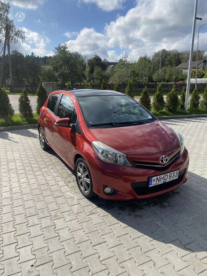Toyota Yaris - 2