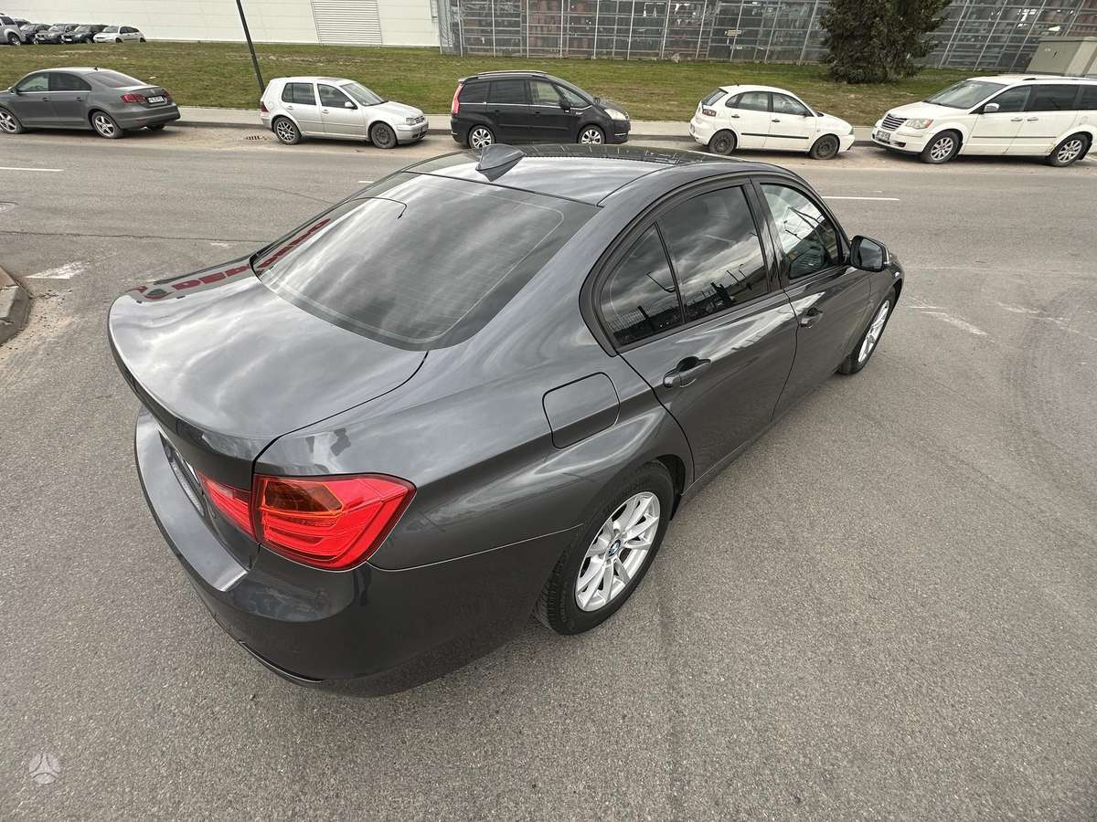 BMW 320, 2.0 l., Седан