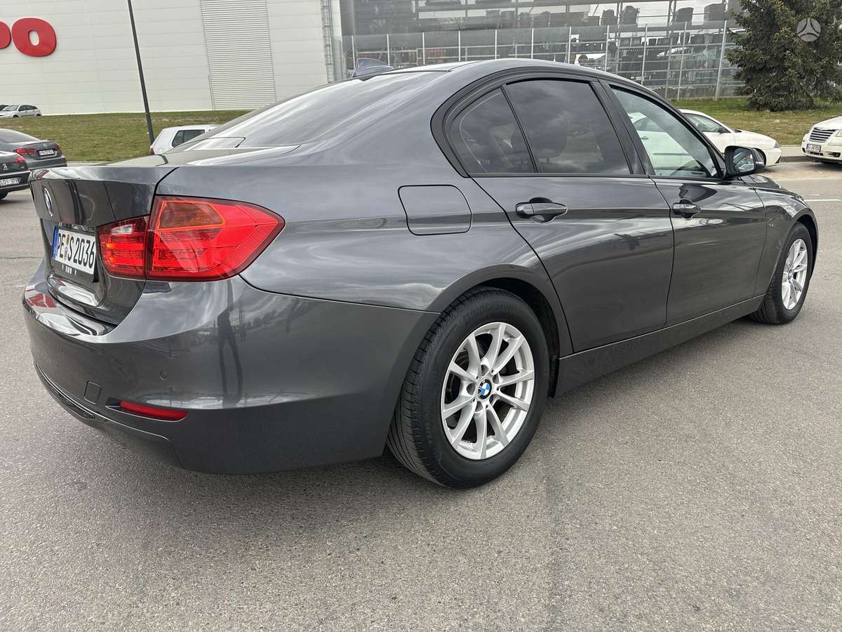 BMW 320, 2.0 l., Седан
