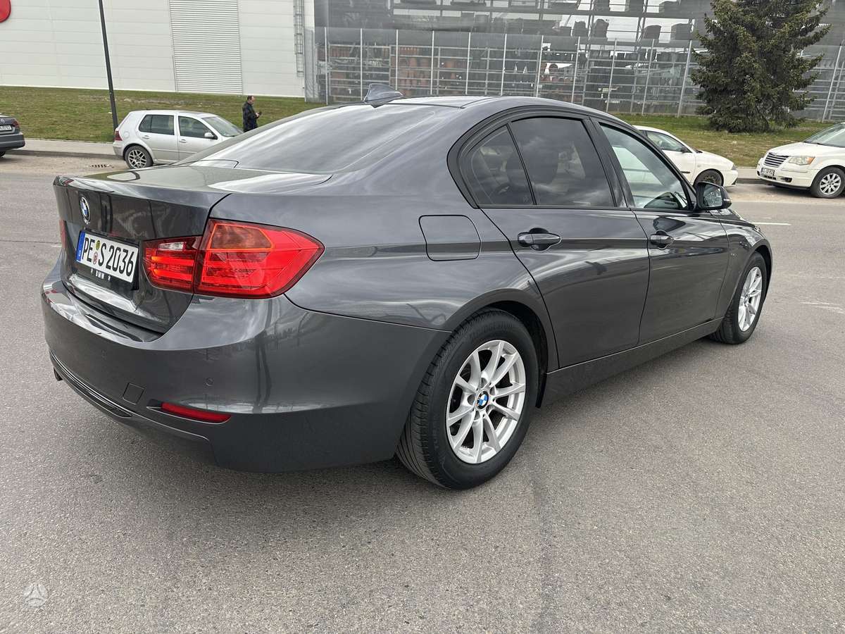 BMW 320, 2.0 l., Седан