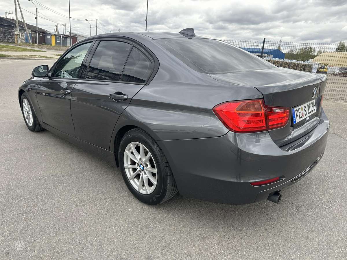 BMW 320, 2.0 l., Седан