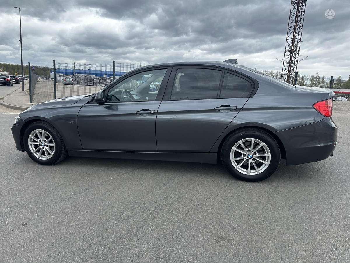 BMW 320, 2.0 l., Седан