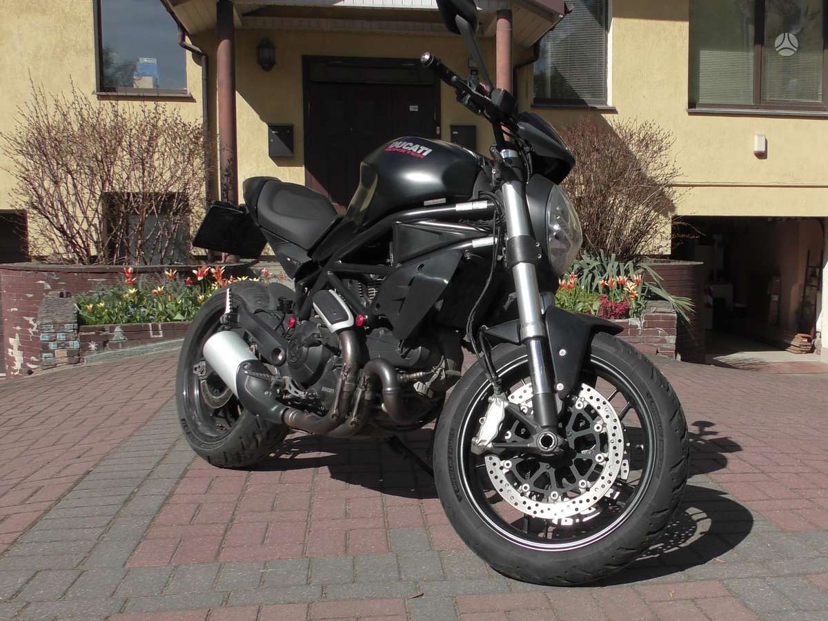 Ducati Monster 803cc, street / classic