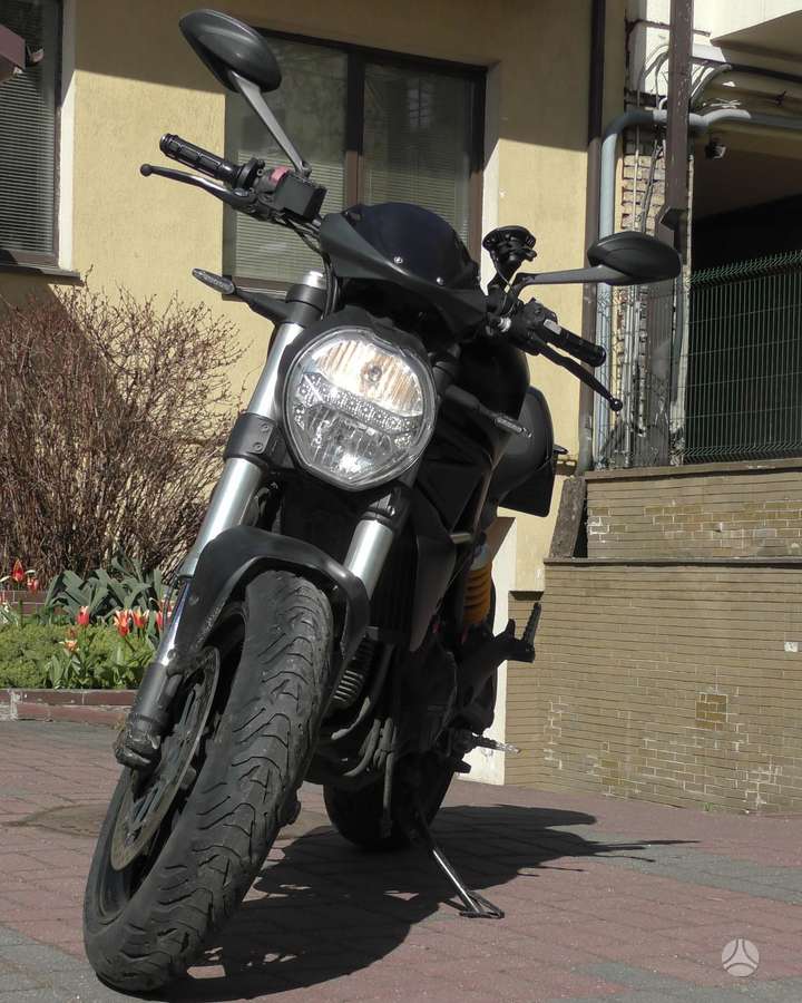 Ducati Monster 803cc, street / classic