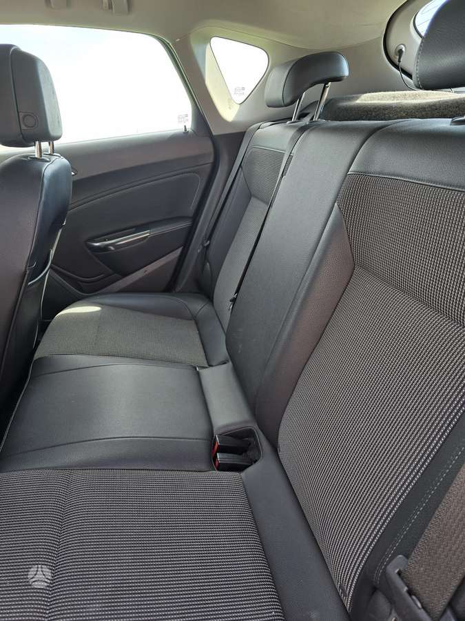 Opel Astra, 1.7 l., hatchback