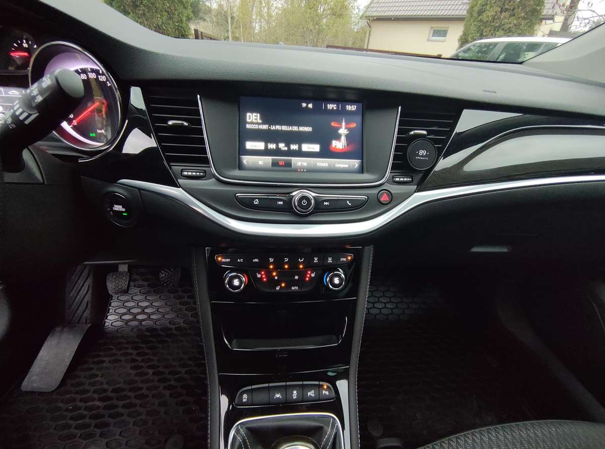 Opel Astra, 1.6 l., Универсал