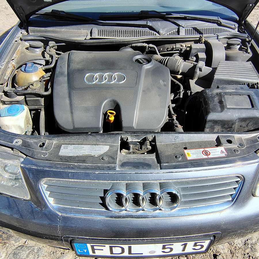 Audi A3, 1.6 l., Хэтчбек