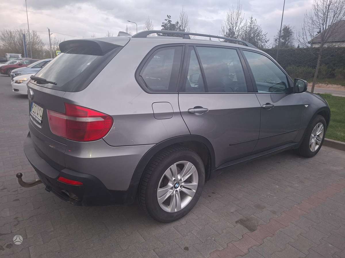 BMW X5, 3.0 l., Хэтчбек