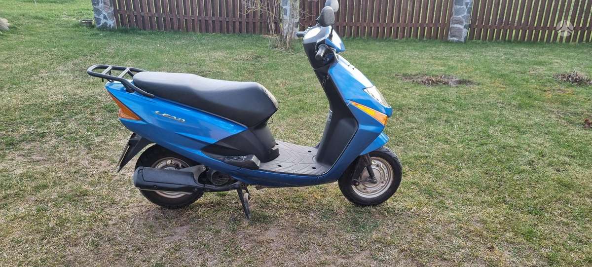 Honda Lead 102cc, scooters / mopeds