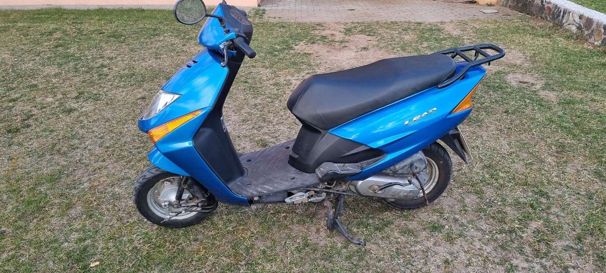 Honda Lead 102cc, scooters / mopeds