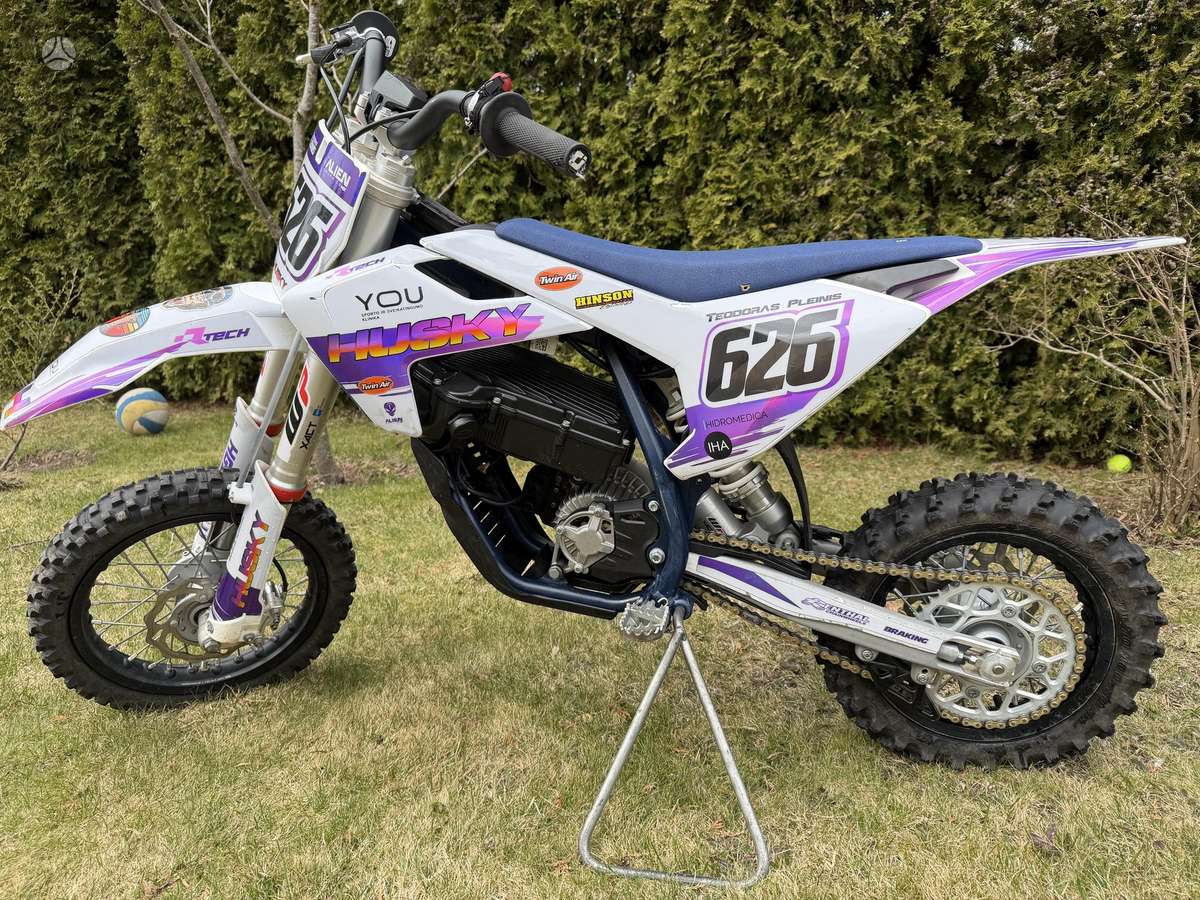 Husqvarna -kita-, кроссовые