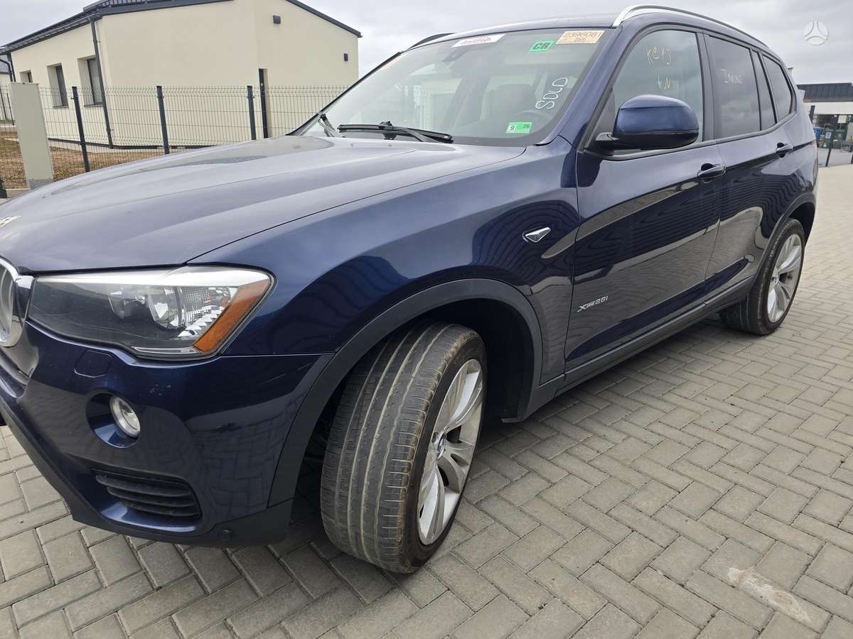 BMW X3, 2.0 l., off-road / crossover