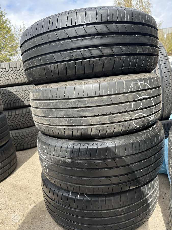 Bridgestone, summer 225/45 R19