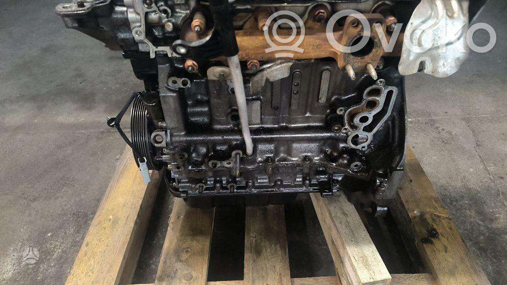 Peugeot 5008, YH01