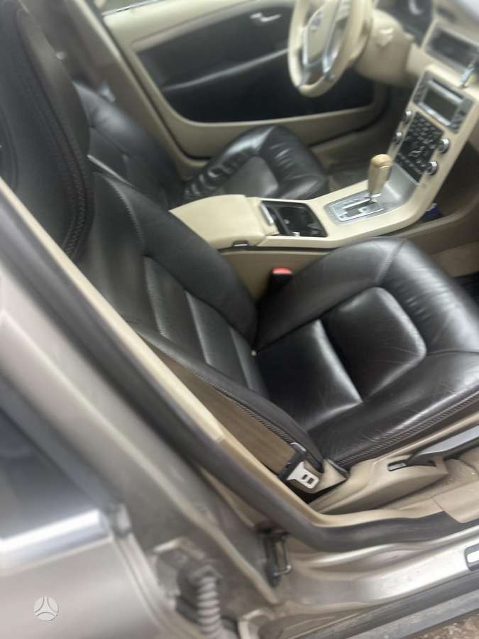 Volvo XC70, 2.4 l., Универсал