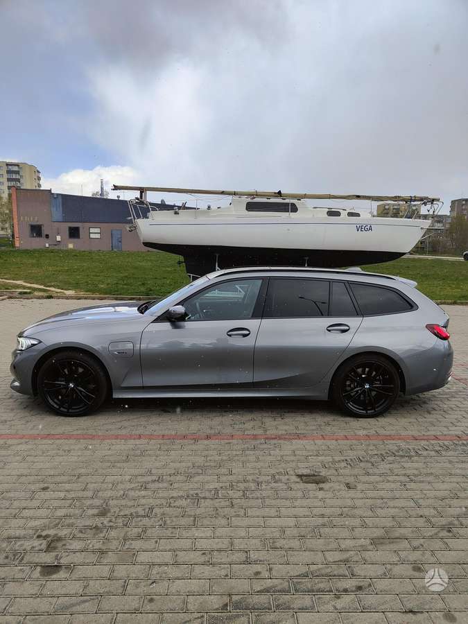 BMW 320, 2.0 l., Универсал