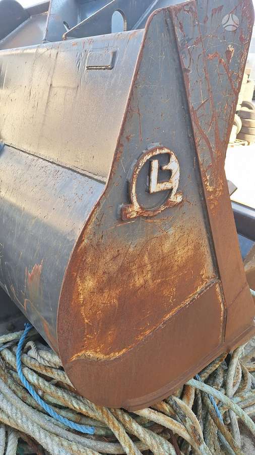 -Kita- Krautuvo kaušas, frontal loader