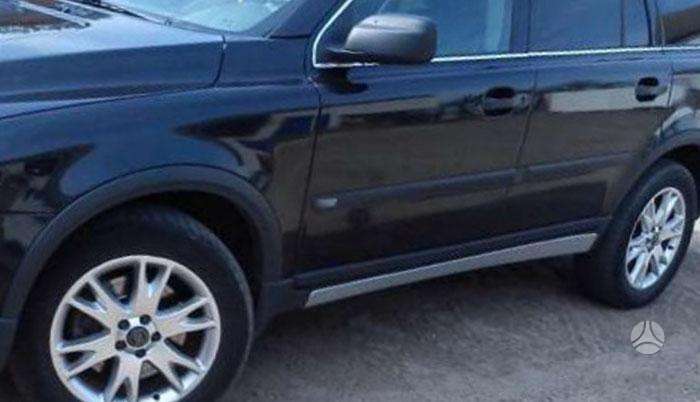 Volvo XC90 spoileriai