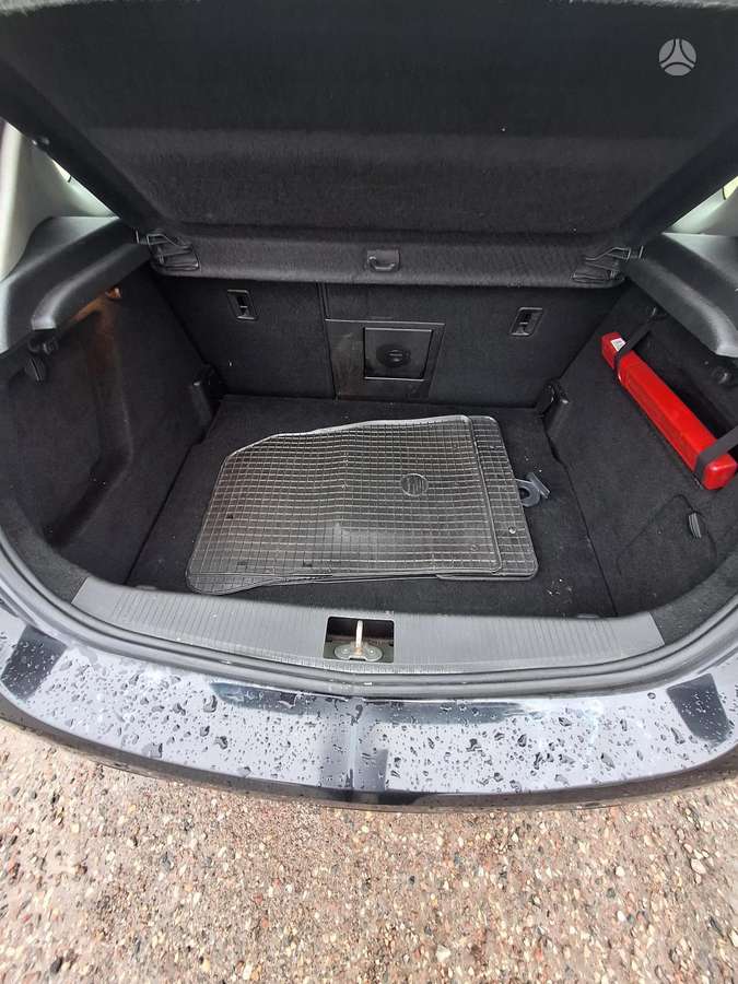 Opel Astra, 2.0 l., Хэтчбек