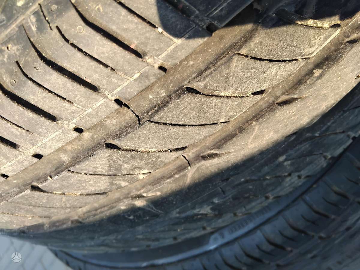 Dynamo, vasarinės 235/55 R19
