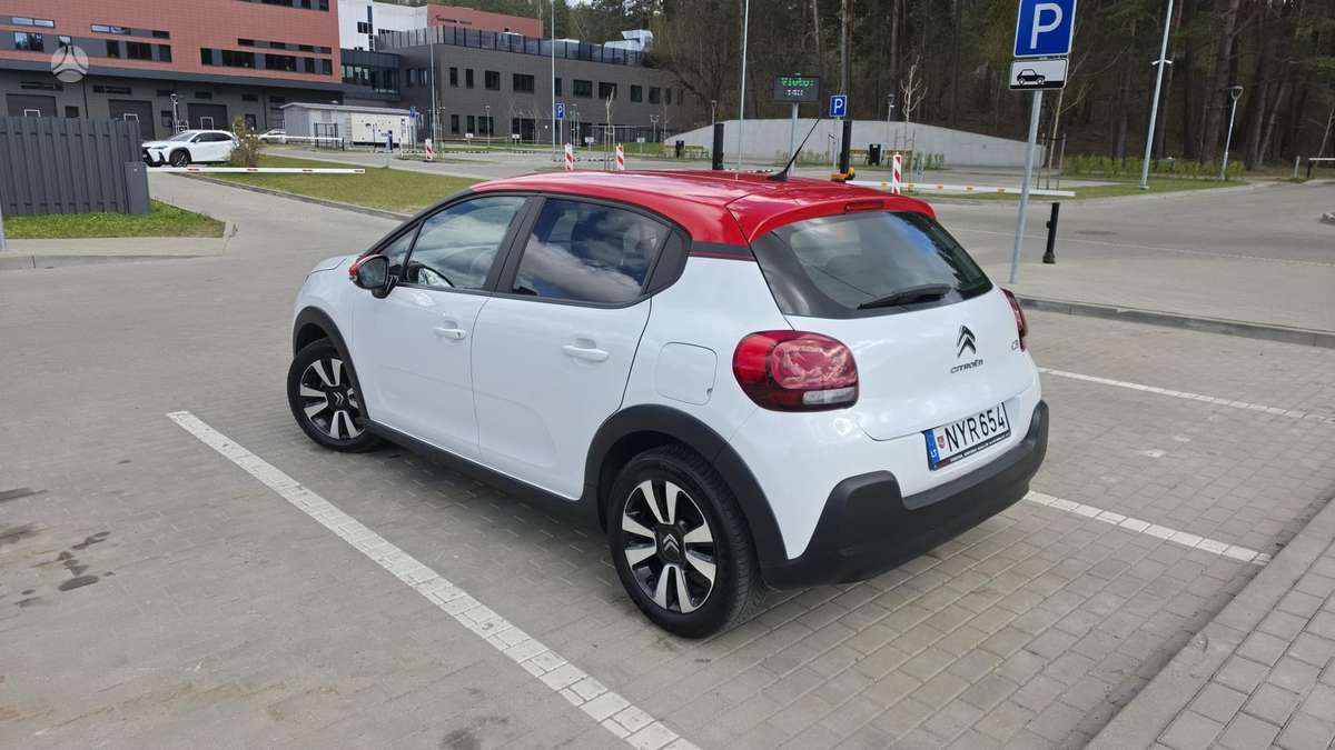 Citroen C3, 1.2 l., hatchback