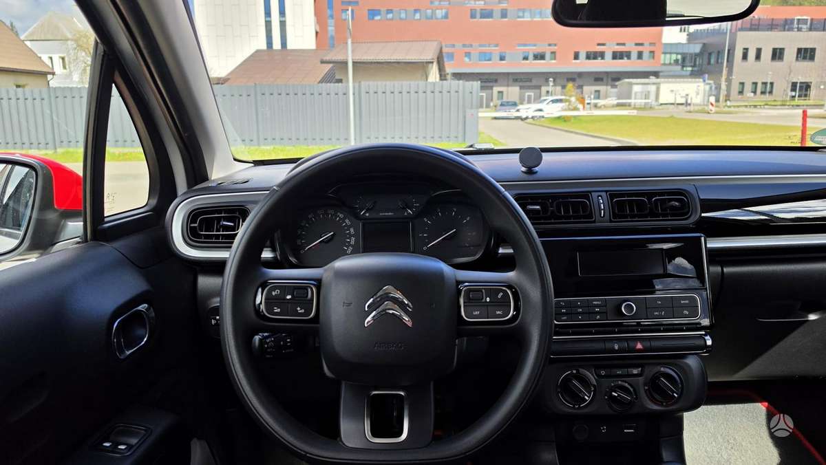 Citroen C3, 1.2 l., hatchback